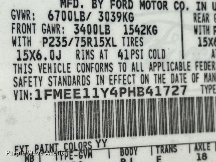 image for item ND9325 1993 Ford E150 van