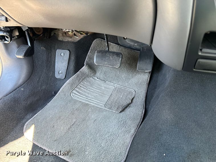 image for item ND9327 2001 Ford Taurus 