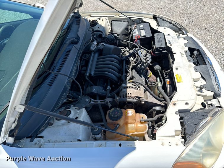 image for item ND9327 2001 Ford Taurus 