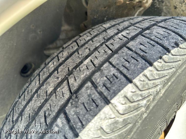 image for item ND9327 2001 Ford Taurus 