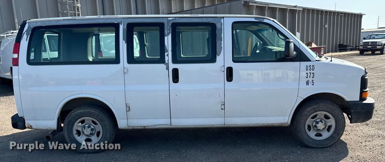 image for item NL9726 2007 Chevrolet Express 1500 van