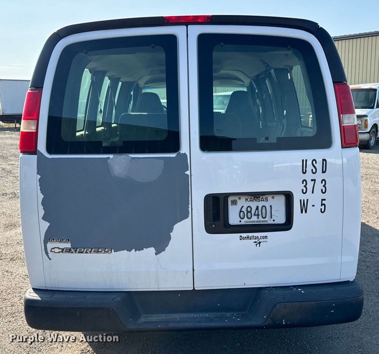 image for item NL9726 2007 Chevrolet Express 1500 van