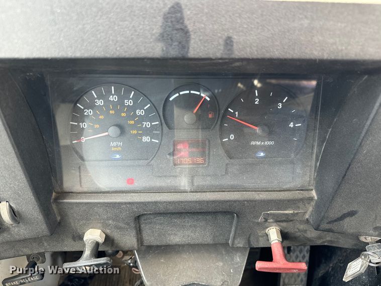 image for item NL9732 1998 Blue Bird  TC2000 school bus