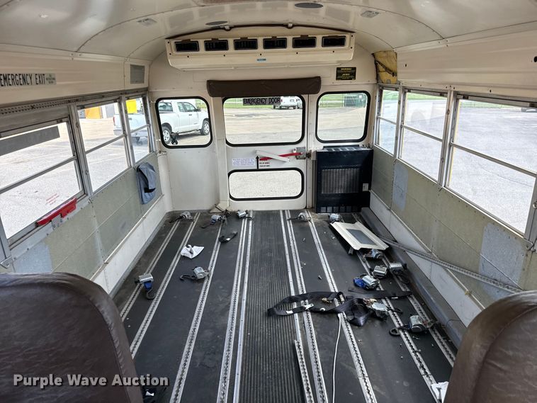 image for item NL9732 1998 Blue Bird  TC2000 school bus