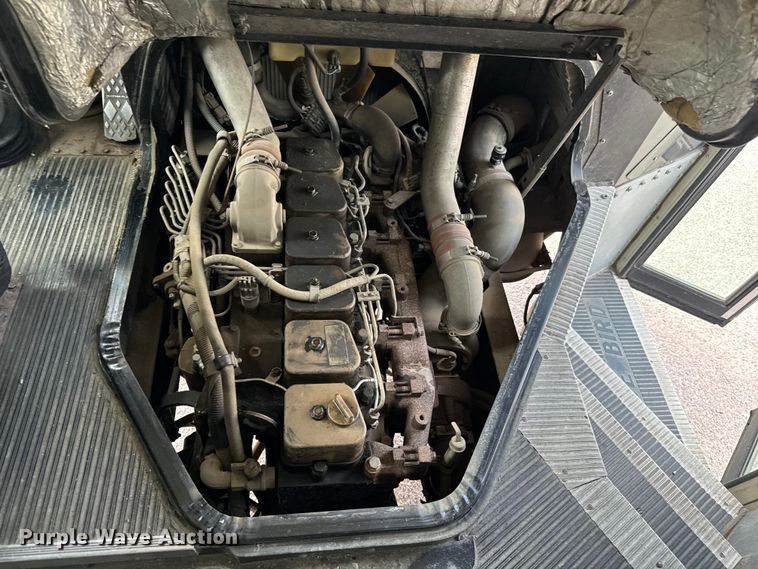 image for item NL9732 1998 Blue Bird  TC2000 school bus