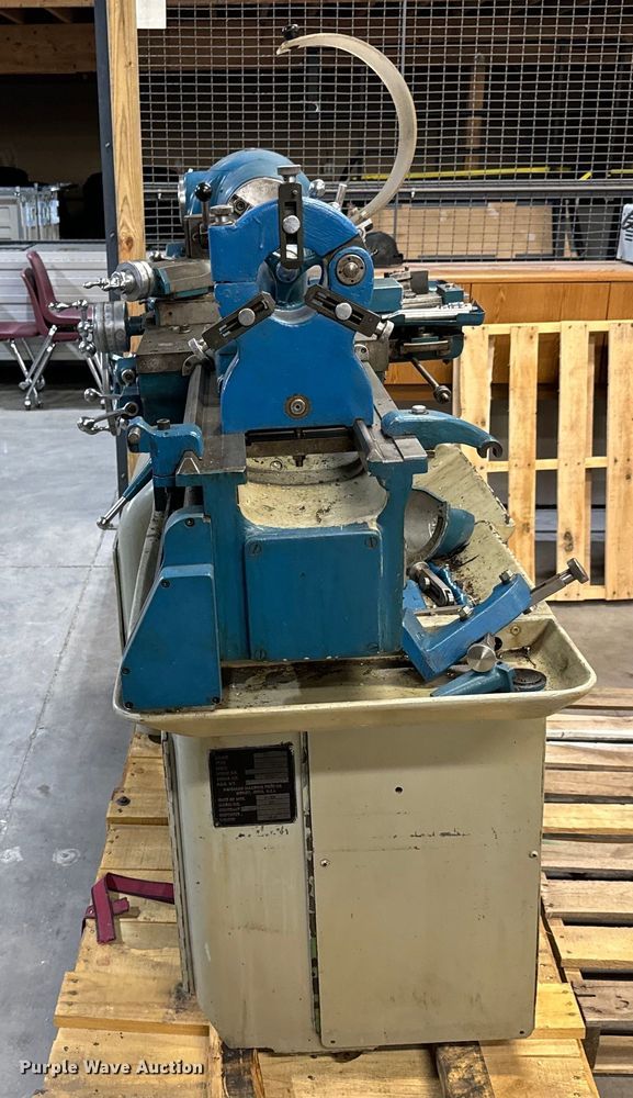 image for item NL9747 1964 Monarch EE metal lathe