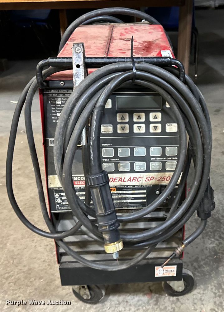image for item NL9753 Lincoln Electric  Idealarc SP-250 welder