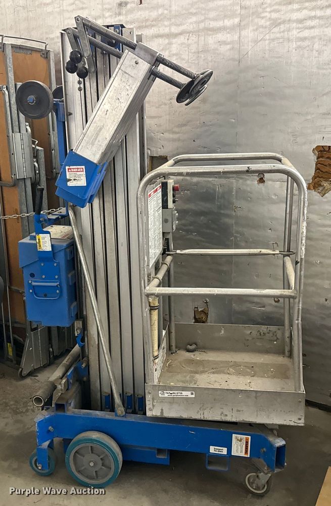 image for item NL9759 Genie  AWP-24 vertical lift