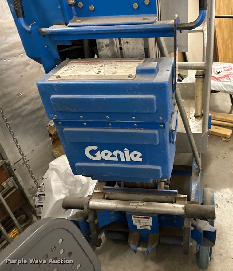 image for item NL9759 Genie  AWP-24 vertical lift