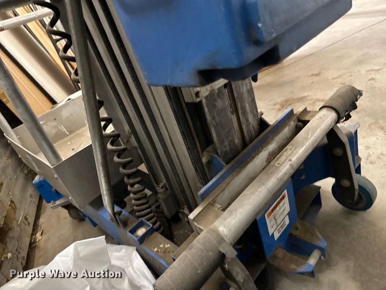 image for item NL9759 Genie  AWP-24 vertical lift