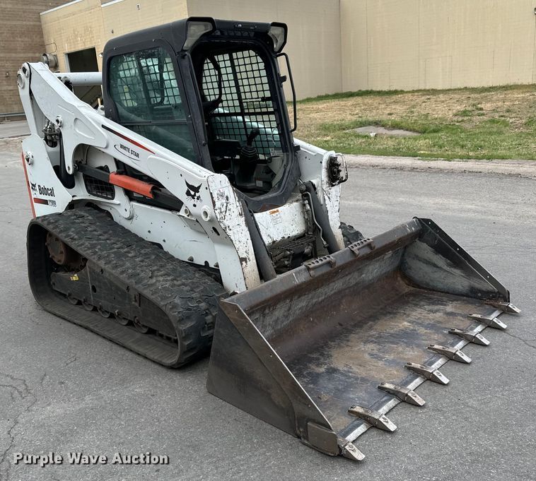 image for item NL9773 2011 Bobcat T750 skid steer loader