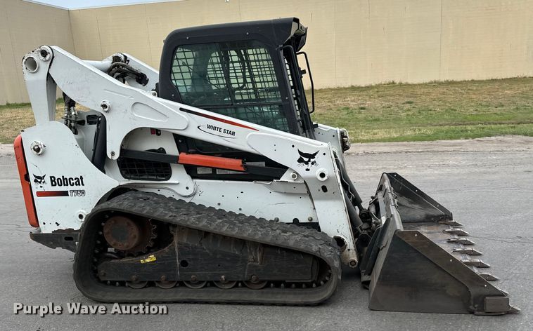 image for item NL9773 2011 Bobcat T750 skid steer loader