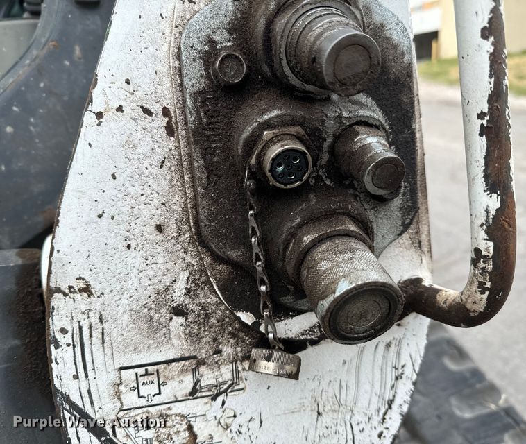 image for item NL9773 2011 Bobcat T750 skid steer loader