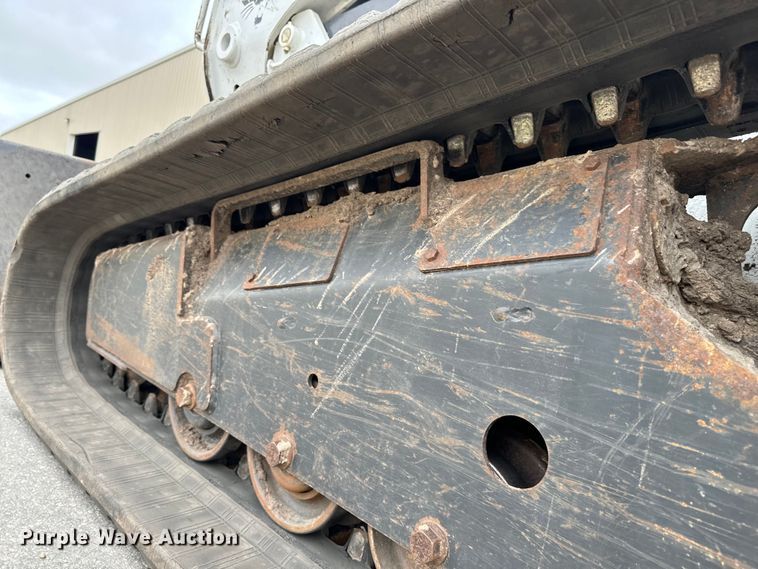 image for item NL9773 2011 Bobcat T750 skid steer loader