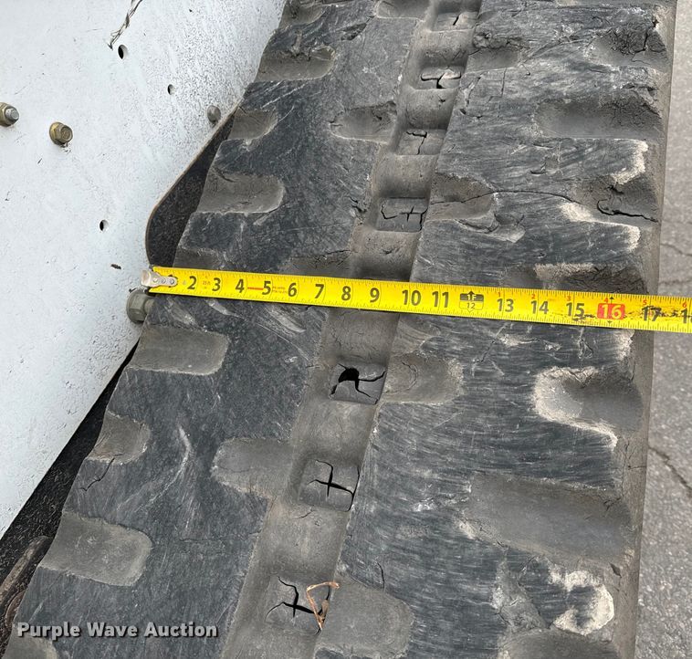 image for item NL9773 2011 Bobcat T750 skid steer loader