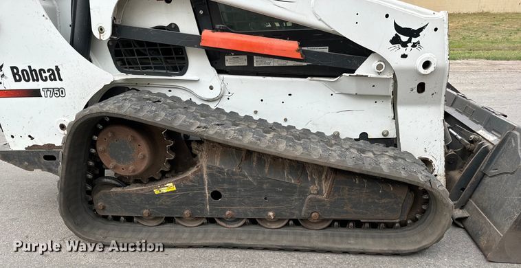 image for item NL9773 2011 Bobcat T750 skid steer loader