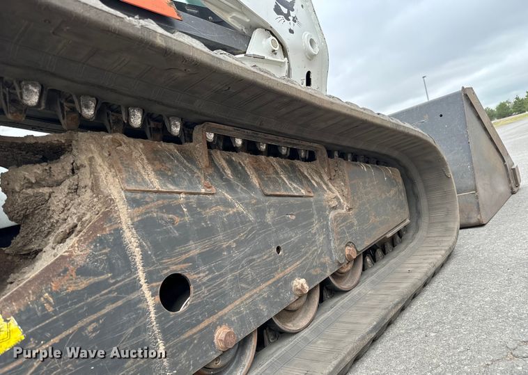 image for item NL9773 2011 Bobcat T750 skid steer loader