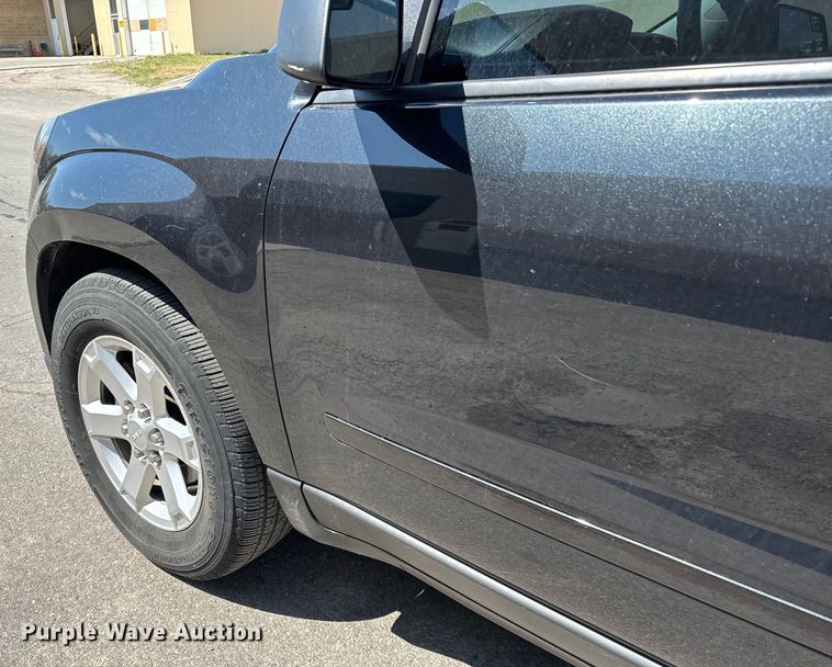 image for item NL9781 2013 GMC Acadia  SUV