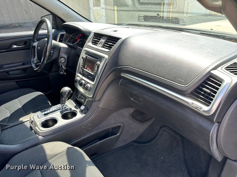 image for item NL9781 2013 GMC Acadia  SUV