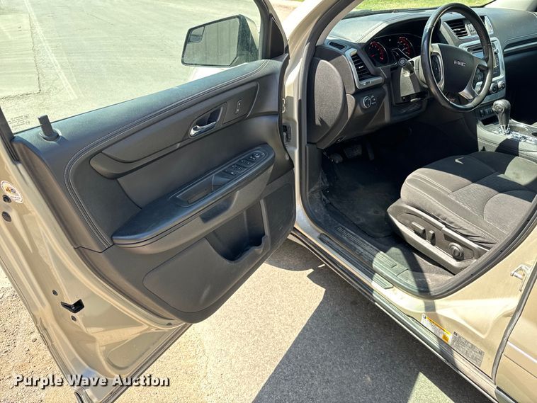 image for item NL9782 2013 GMC Acadia SUV