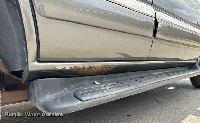 image for item NL9793 2002 GMC Yukon  SUV