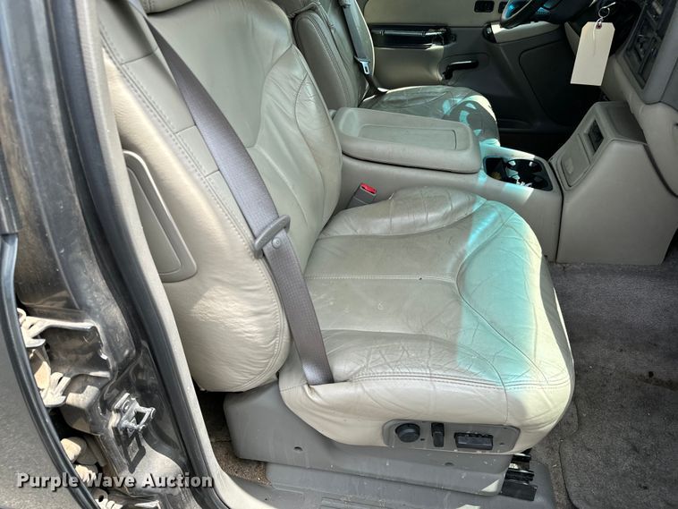 image for item NL9793 2002 GMC Yukon  SUV