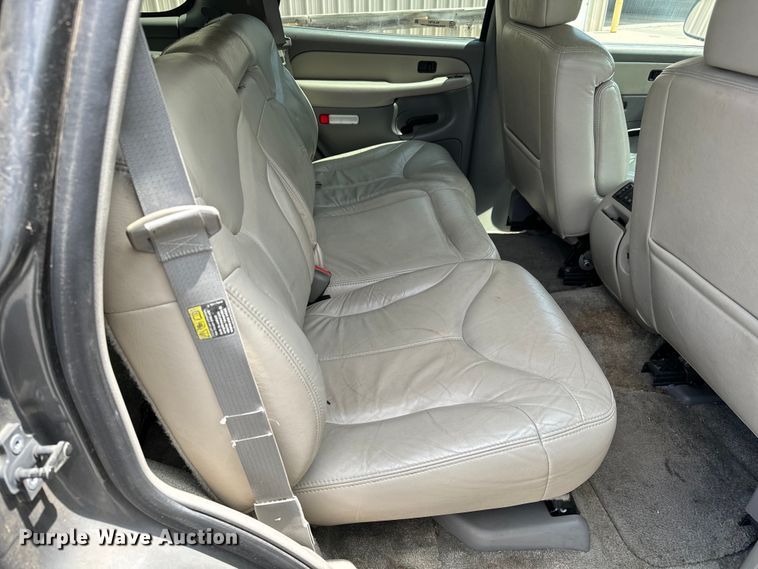 image for item NL9793 2002 GMC Yukon  SUV