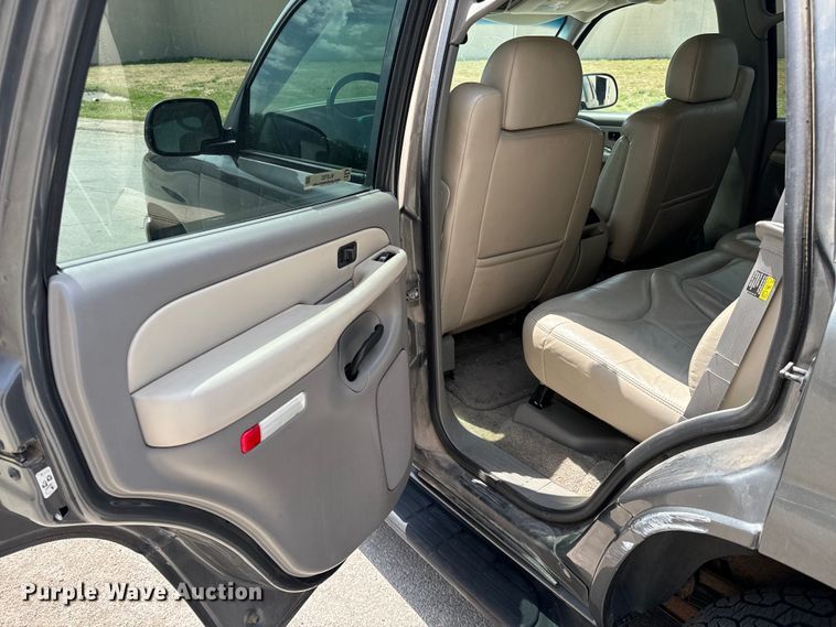 image for item NL9793 2002 GMC Yukon  SUV