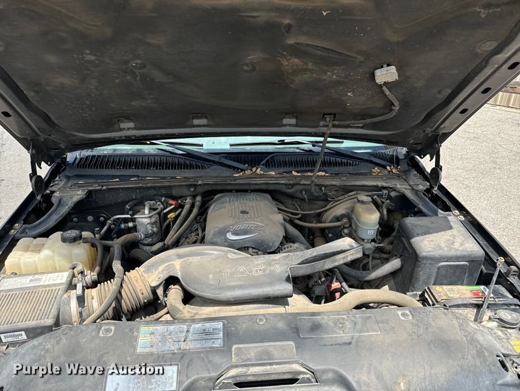 image for item NL9793 2002 GMC Yukon  SUV