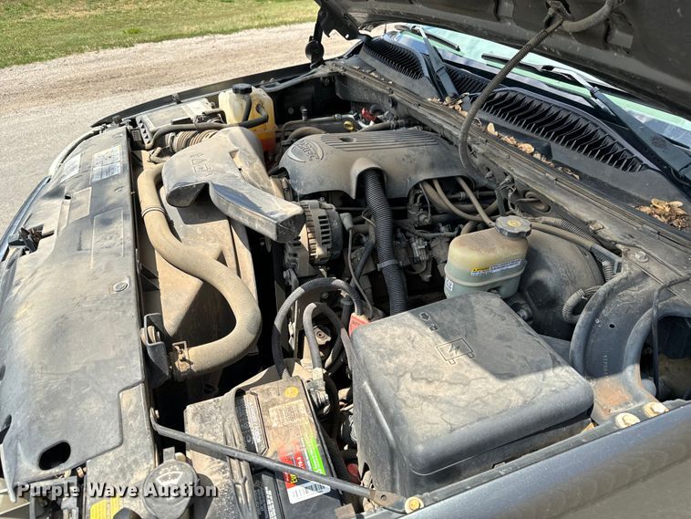 image for item NL9793 2002 GMC Yukon  SUV