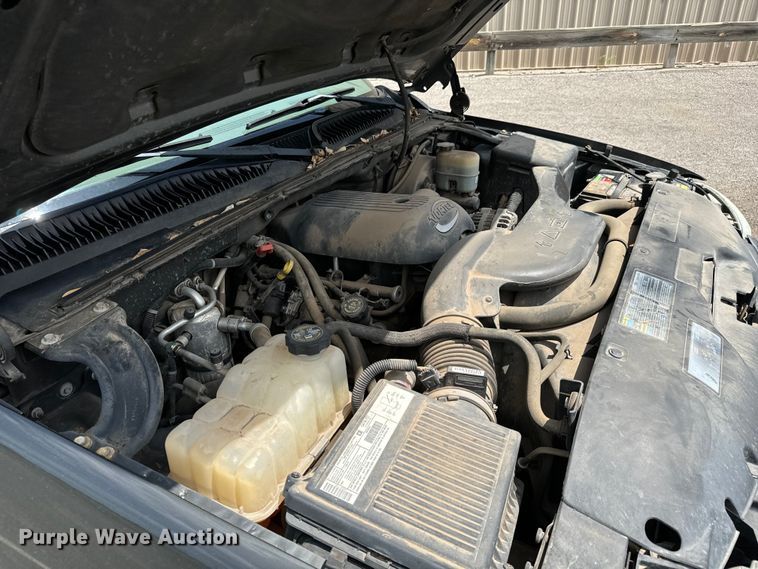 image for item NL9793 2002 GMC Yukon  SUV