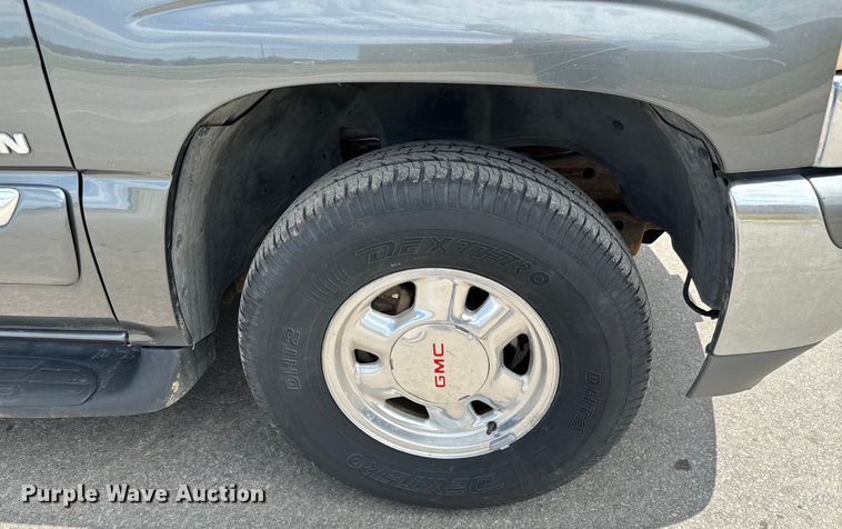 image for item NL9793 2002 GMC Yukon  SUV