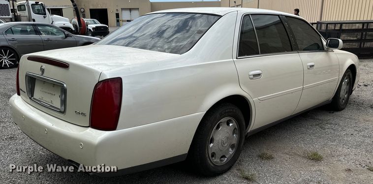 image for item NL9795 2002 Cadillac Deville DHS 