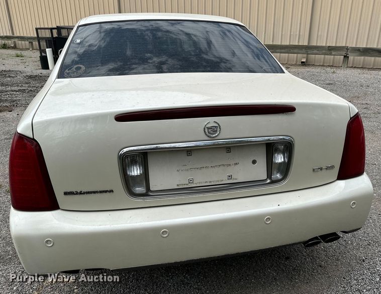 image for item NL9795 2002 Cadillac Deville DHS 