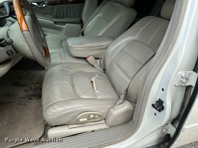 image for item NL9795 2002 Cadillac Deville DHS 