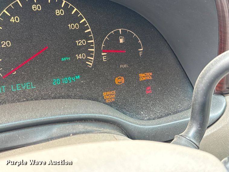 image for item NL9795 2002 Cadillac Deville DHS 