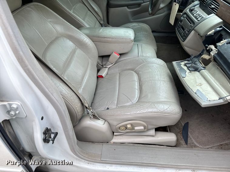 image for item NL9795 2002 Cadillac Deville DHS 