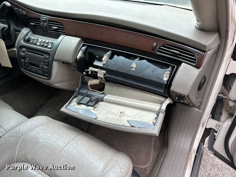 image for item NL9795 2002 Cadillac Deville DHS 