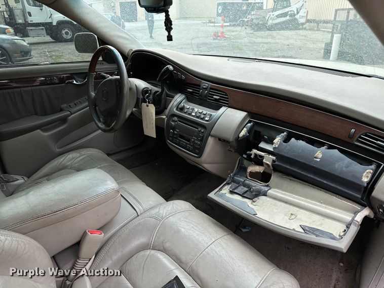 image for item NL9795 2002 Cadillac Deville DHS 