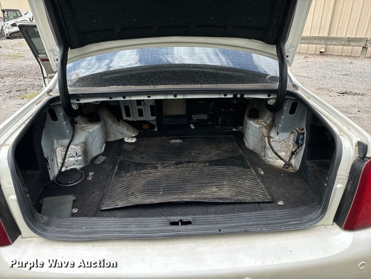 image for item NL9795 2002 Cadillac Deville DHS 