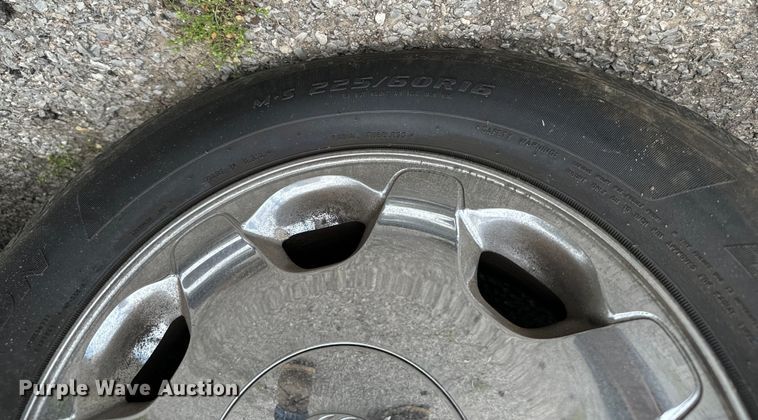 image for item NL9795 2002 Cadillac Deville DHS 