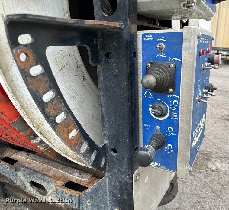 image for item NL9796 2015 Freightliner  114SD  combination sewer jetter truck