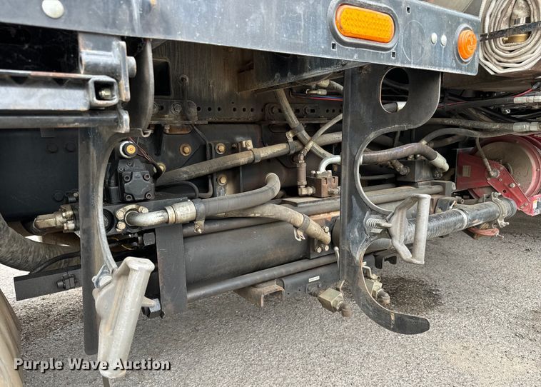 image for item NL9796 2015 Freightliner  114SD  combination sewer jetter truck