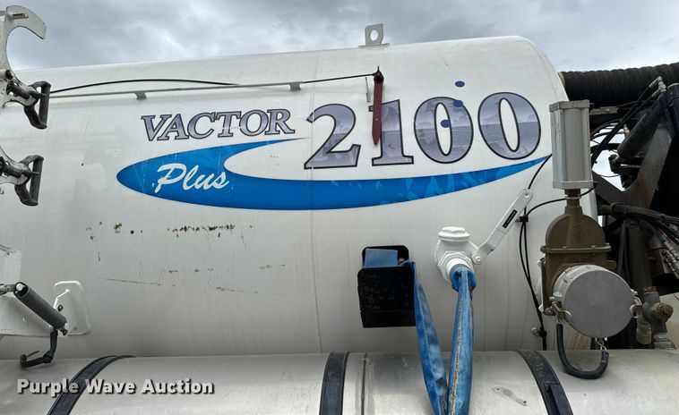 image for item NL9796 2015 Freightliner  114SD  combination sewer jetter truck