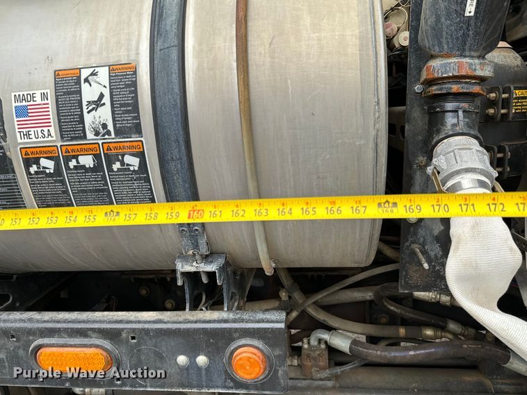 image for item NL9796 2015 Freightliner  114SD  combination sewer jetter truck