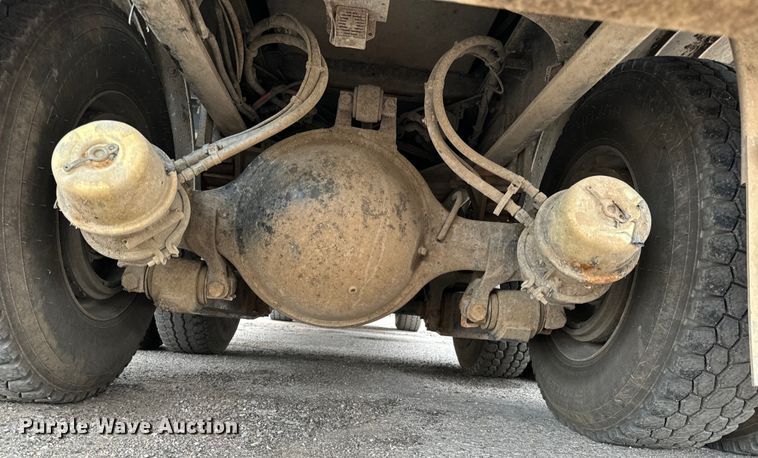 image for item NL9796 2015 Freightliner  114SD  combination sewer jetter truck