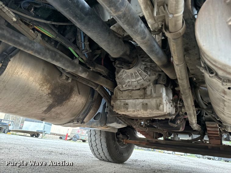 image for item NL9796 2015 Freightliner  114SD  combination sewer jetter truck