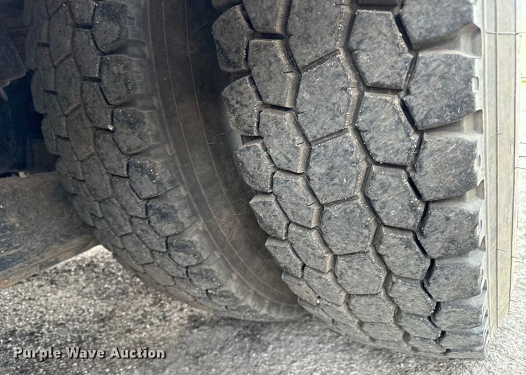 image for item NL9796 2015 Freightliner  114SD  combination sewer jetter truck