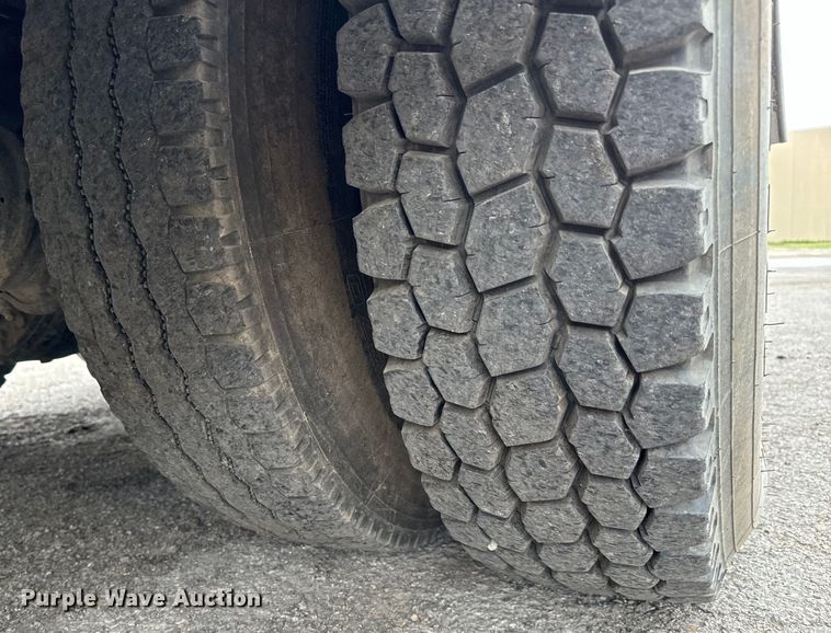 image for item NL9796 2015 Freightliner  114SD  combination sewer jetter truck