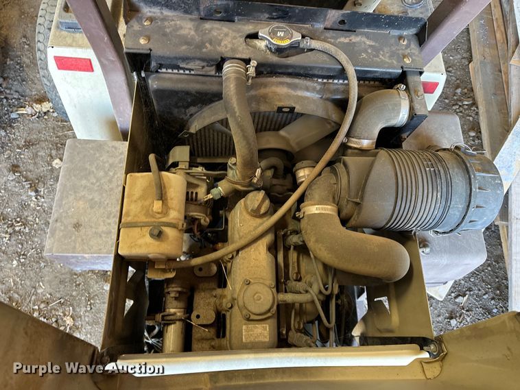 image for item NR9776 2010 Grasshopper  930D ZTR lawn mower